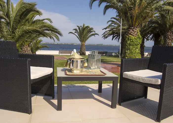 Riabela 3* טוריירה