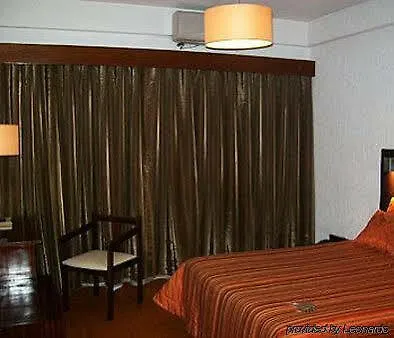 Riabela טוריירה